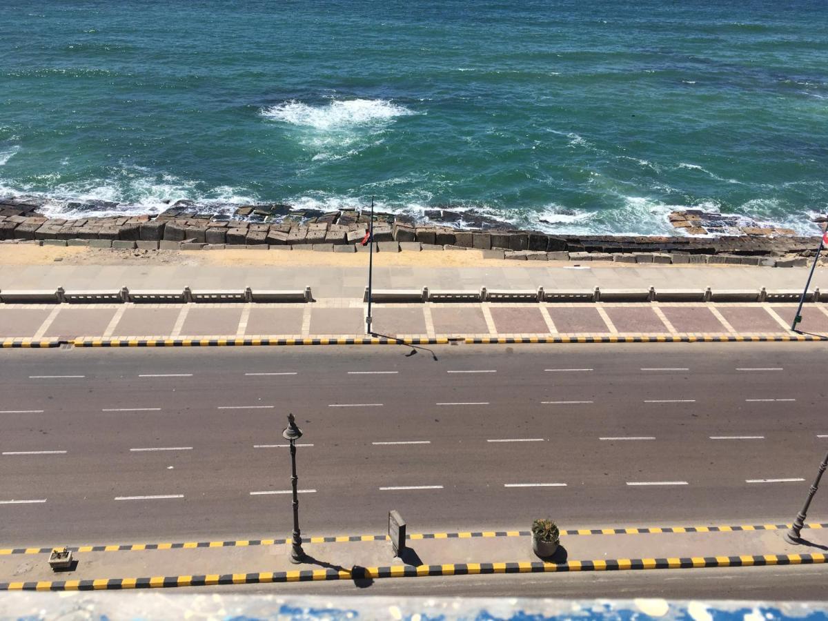 Sporting Sea View Two Bedroom *